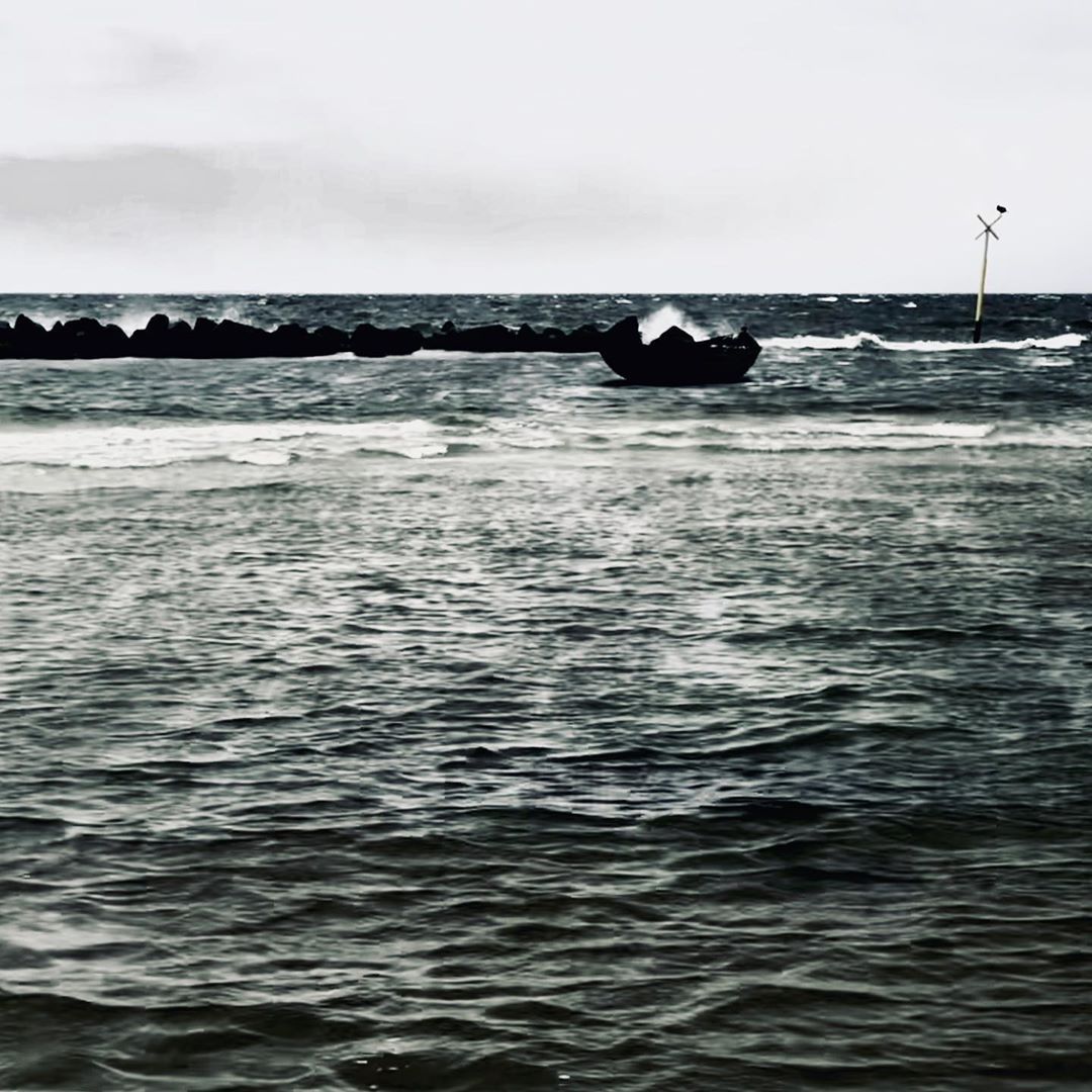 Stormy sea - by Helmut Hoffer von Ankershoffen