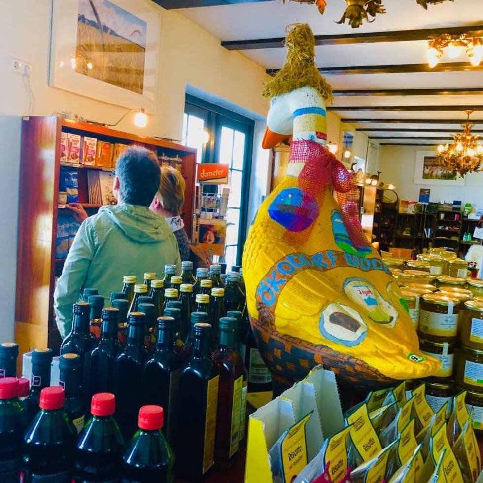 Organic commerce - by Helmut Hoffer von Ankershoffen